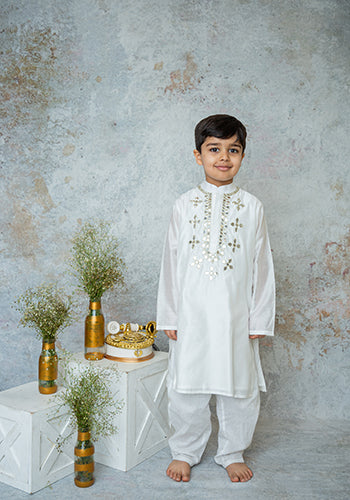 Ivory Mirror embroidery kurta set for boys