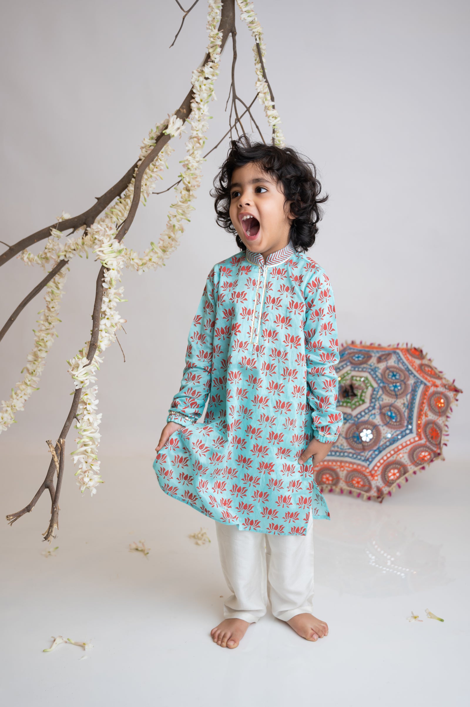 Turq Lotus print kurta set for infant boys