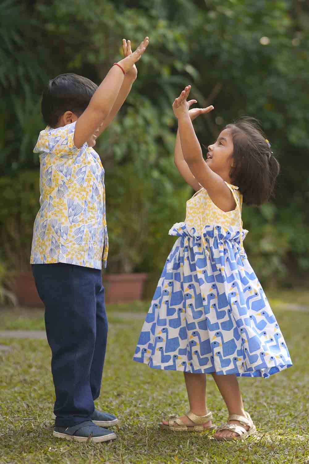 blue yellow shirt 3